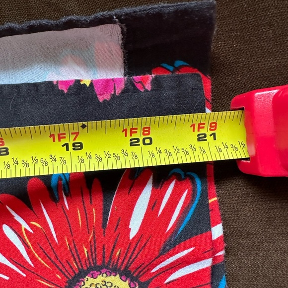 City Silk Midi Black W Red Pink Blue Yellow Sun Flowers SZ 6 Damage Last… - Picture 11 of 13
